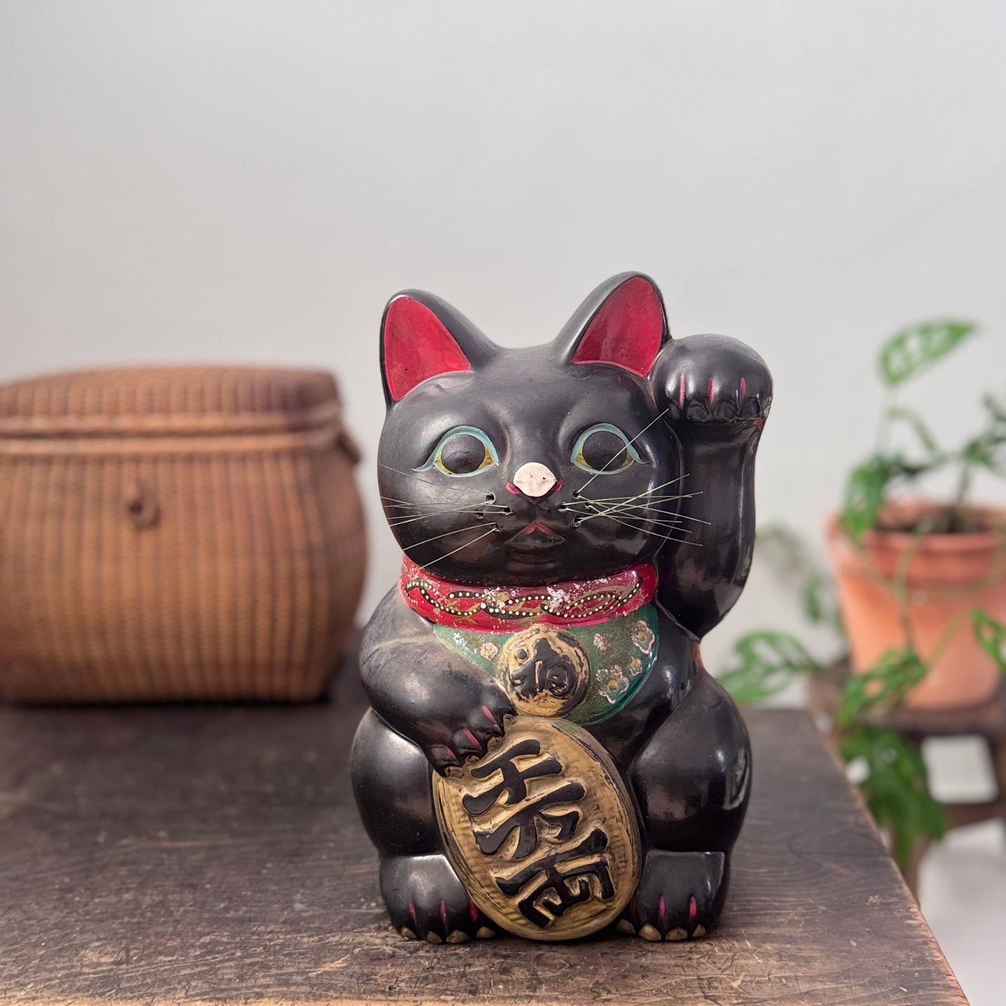 黑色招福守護貓